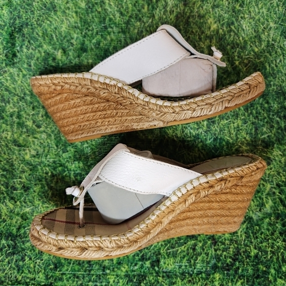 Burberry White Leather Espadrille Thong Wedge Sandals Check Size 39 . Box not in - Picture 7 of 13